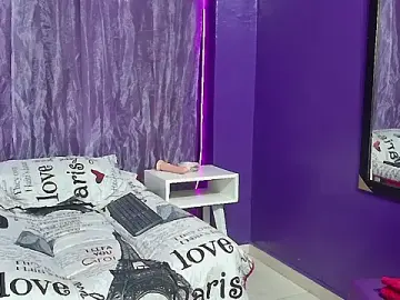 Steffany69hot  live sex cam