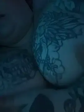 Tattedma013  live sex cam