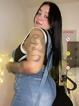 -Camila  live sex cam