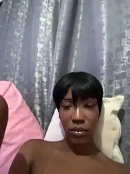 Charlotte-Brandt  live sex cam