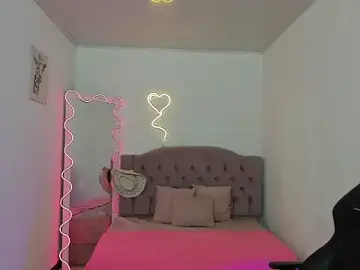 Chiara_tay  live sex cam