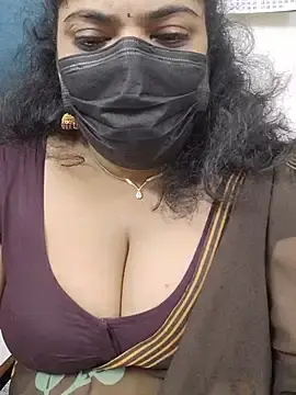 Floraa-Queen  live sex cam