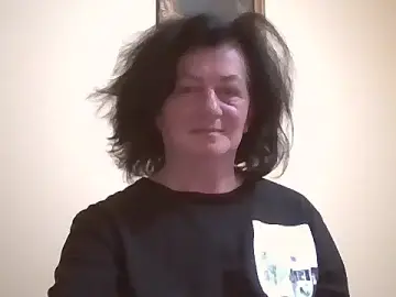 GypsiQueen2  live sex cam