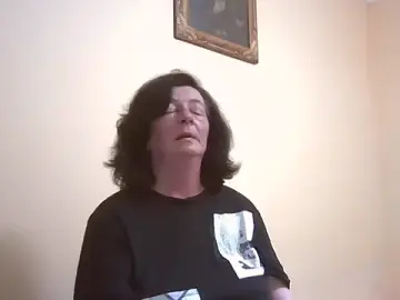 GypsiQueen2  live sex cam