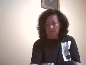GypsiQueen2  live sex cam
