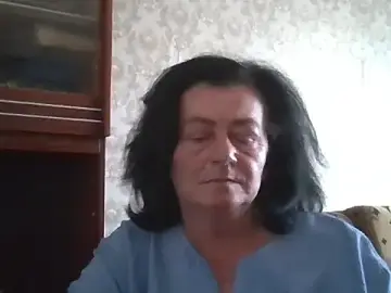 GypsiQueen2  live sex cam