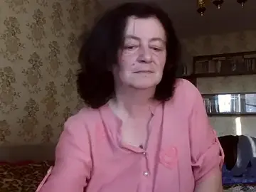 GypsiQueen2  live sex cam