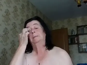 GypsiQueen2  live sex cam