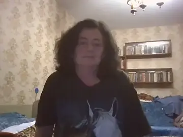 GypsiQueen2  live sex cam