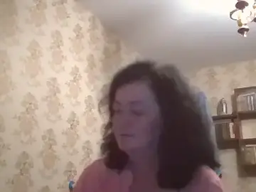 GypsiQueen2  live sex cam
