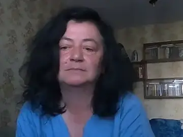 GypsiQueen2  live sex cam