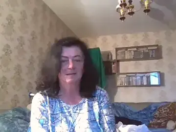 GypsiQueen2  live sex cam
