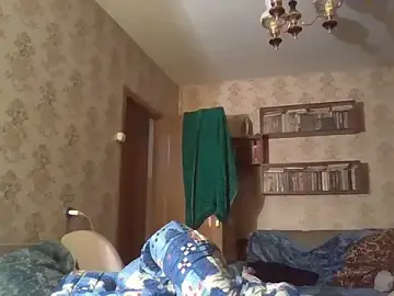 GypsiQueen2  live sex cam
