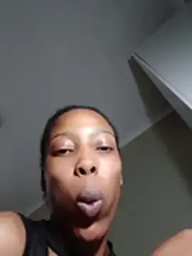 Layla_3  live sex cam