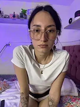 Lis_peach  live sex cam