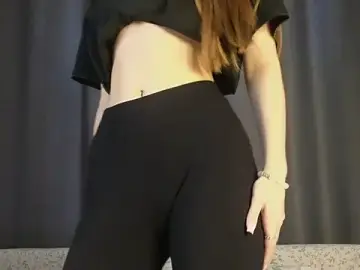 LynnWalker  live sex cam