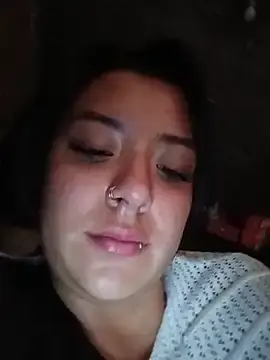 Megan_Vixen18  live sex cam