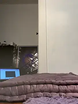 Nubian33g  live sex cam