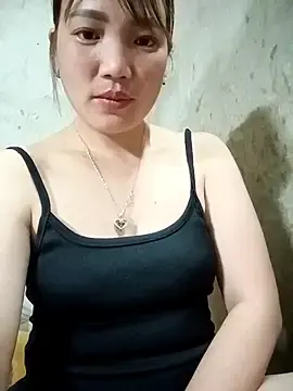 Nunaa2x  live sex cam