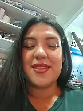 Sophie-hatter  live sex cam