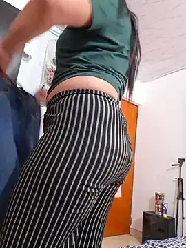 Sophie-hatter  live sex cam