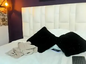 Stephany-Dams  live sex cam