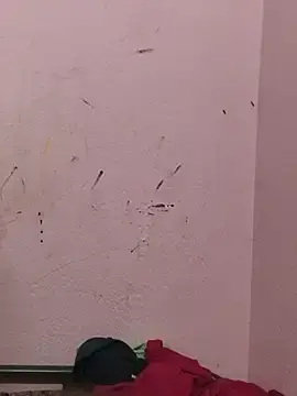 Tamil-Janani  live sex cam