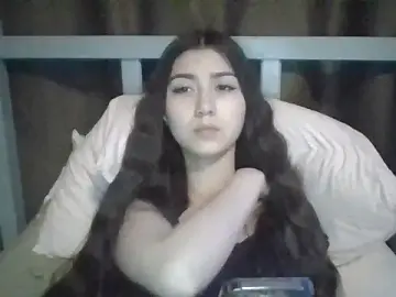 Virginia_Hicks  live sex cam