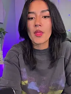 Ludo_kitty  live sex cam