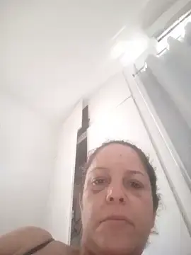 Mimadinha85  live sex cam