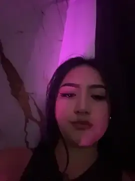 Amelie_rouse  live sex cam