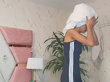 Cinthiabaker  live sex cam