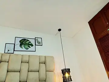 Cinthiabaker  live sex cam