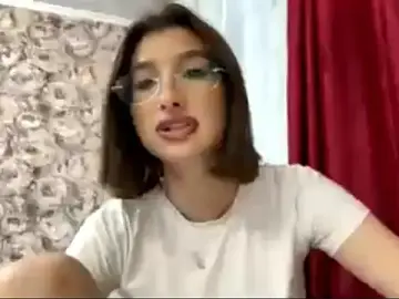 EbonieBeul  live sex cam
