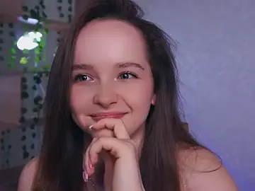 LeighaKind  live sex cam