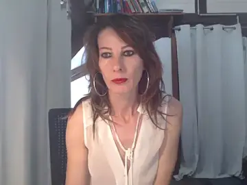 MissDyannis  live sex cam
