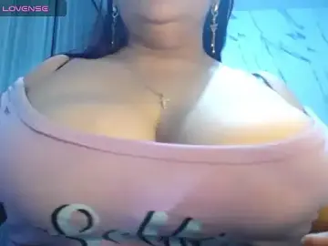 PaholaBigtits  live sex cam
