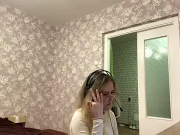 RenaFredline  live sex cam