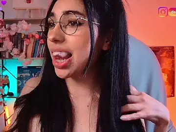 Sweet_Nyx  live sex cam