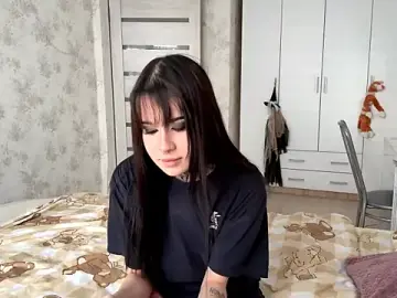 VoicingSeam  live sex cam