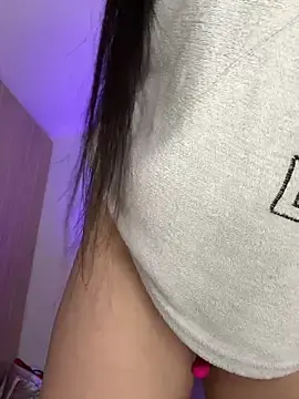 Milu1-  live sex cam