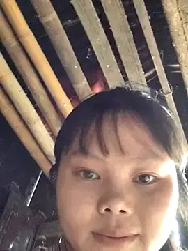 Omiu-baby  live sex cam