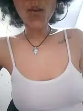 Xkitty_noir  live sex cam