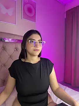 Candy_tynna  live sex cam