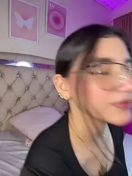 Candy_tynna  live sex cam