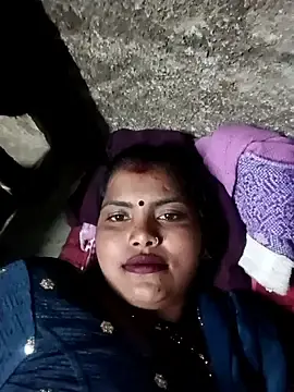 Ravina_cute  live sex cam