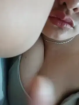 Sweet--Sexy  live sex cam