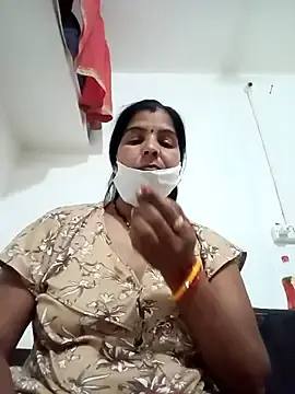 Punamji_sexe  live sex cam