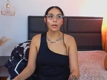 AuroraNoir_  live sex cam