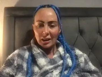 Bella-blue  live sex cam